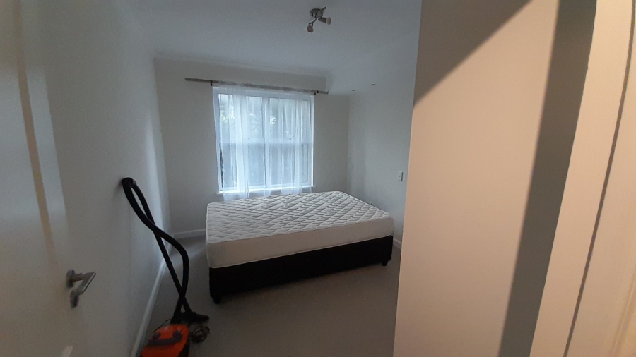 To Let 3 Bedroom Property for Rent in Kenilworth Western Cape